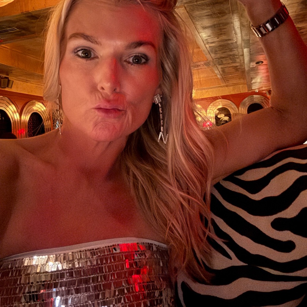 Meet your Posher, Traci